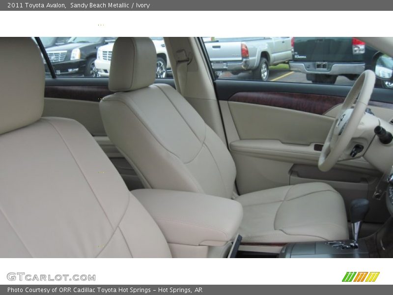 Sandy Beach Metallic / Ivory 2011 Toyota Avalon