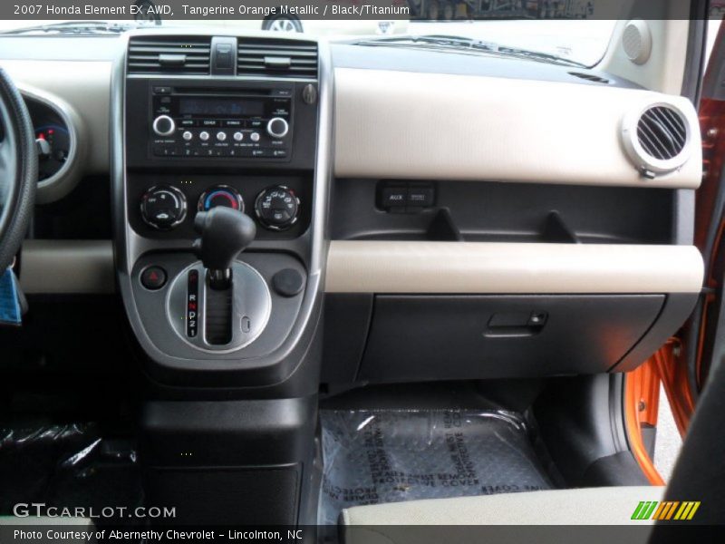 Tangerine Orange Metallic / Black/Titanium 2007 Honda Element EX AWD