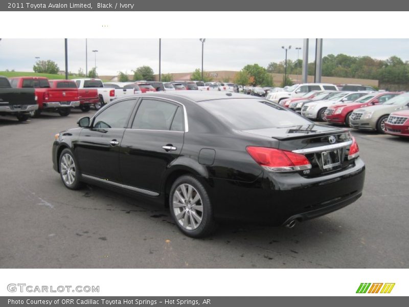 Black / Ivory 2011 Toyota Avalon Limited