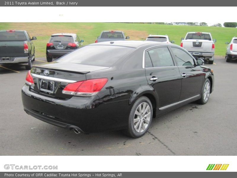 Black / Ivory 2011 Toyota Avalon Limited