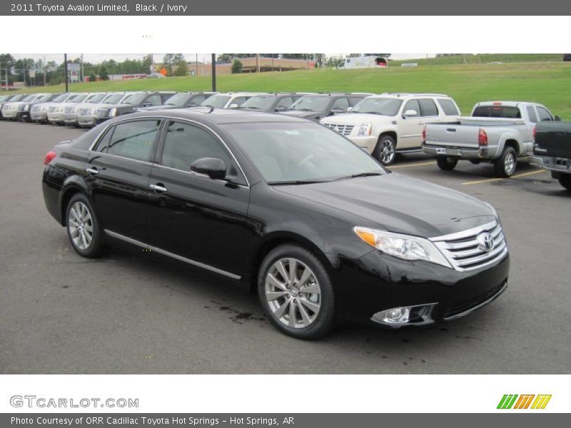 Black / Ivory 2011 Toyota Avalon Limited