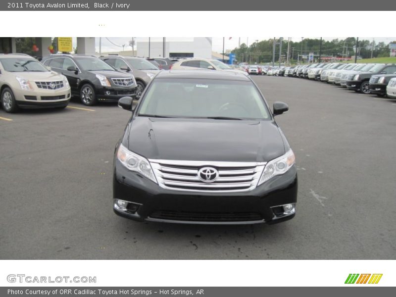 Black / Ivory 2011 Toyota Avalon Limited