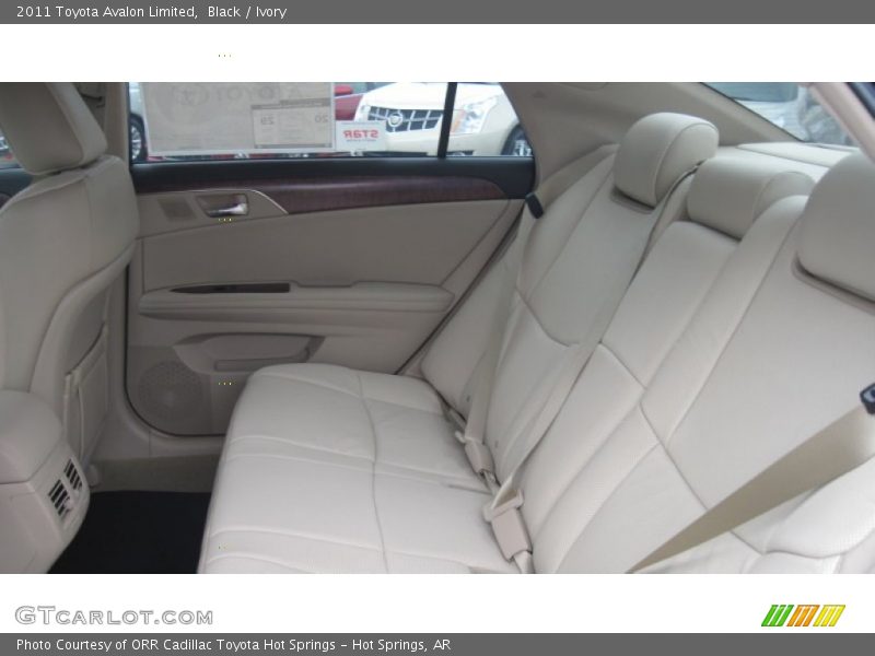 Black / Ivory 2011 Toyota Avalon Limited
