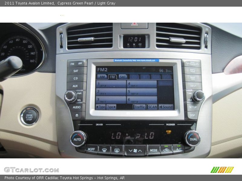 Cypress Green Pearl / Light Gray 2011 Toyota Avalon Limited