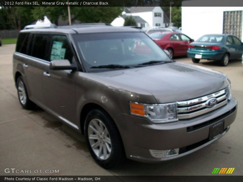 Mineral Gray Metallic / Charcoal Black 2012 Ford Flex SEL