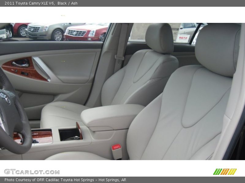 Black / Ash 2011 Toyota Camry XLE V6