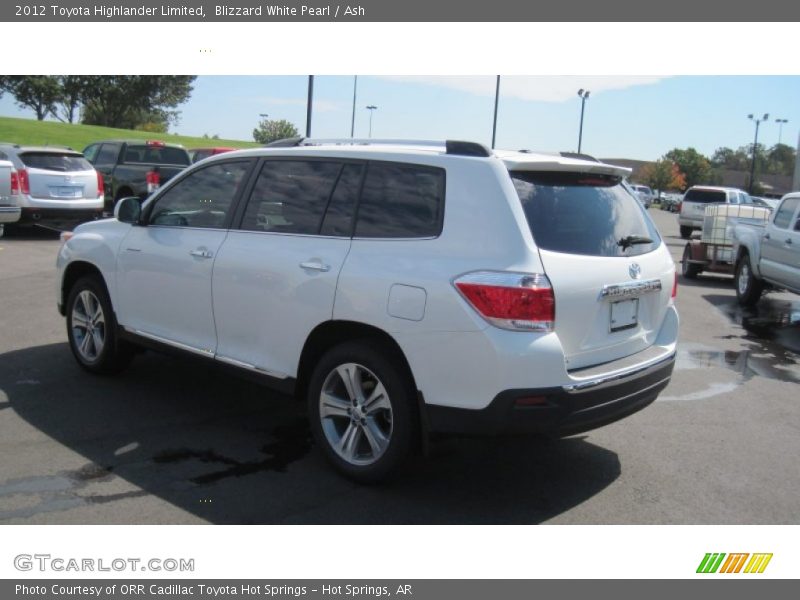 Blizzard White Pearl / Ash 2012 Toyota Highlander Limited
