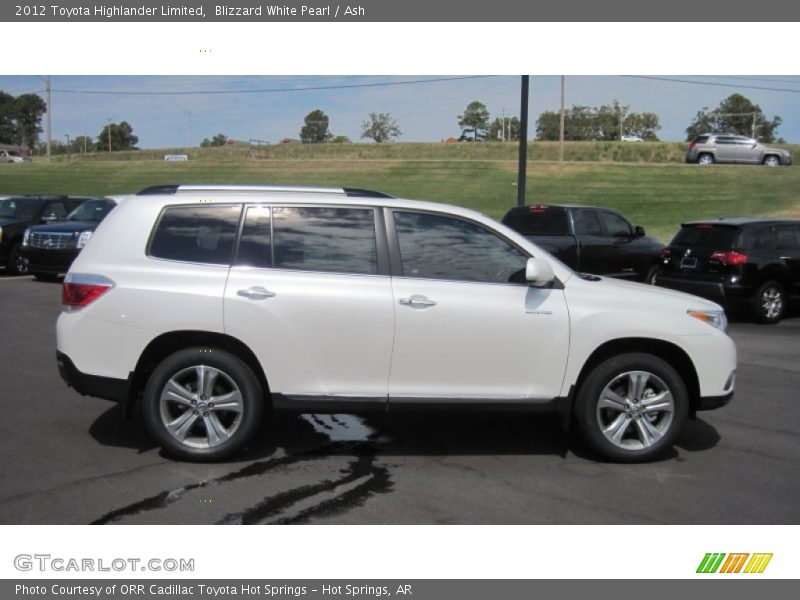 Blizzard White Pearl / Ash 2012 Toyota Highlander Limited