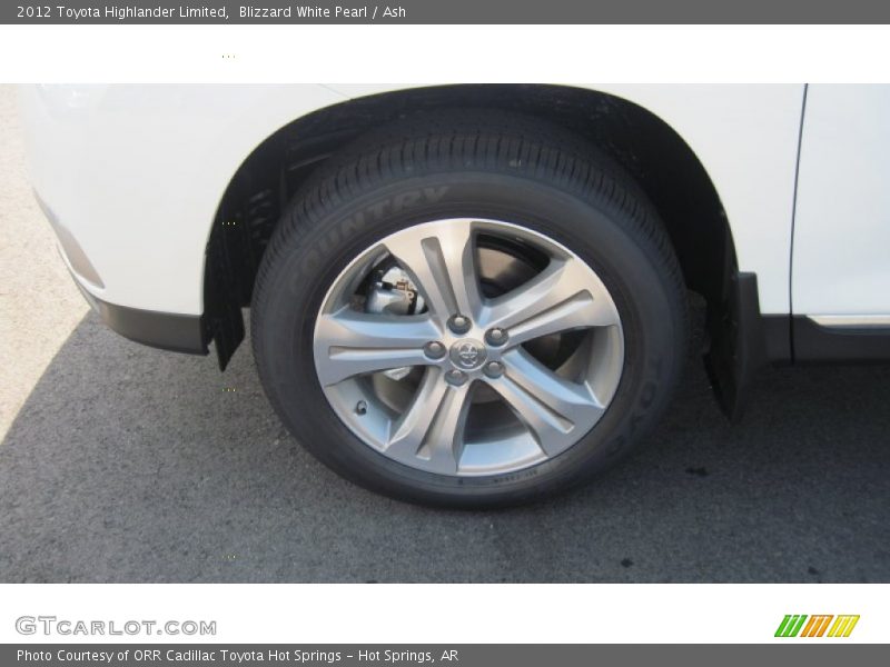 Blizzard White Pearl / Ash 2012 Toyota Highlander Limited