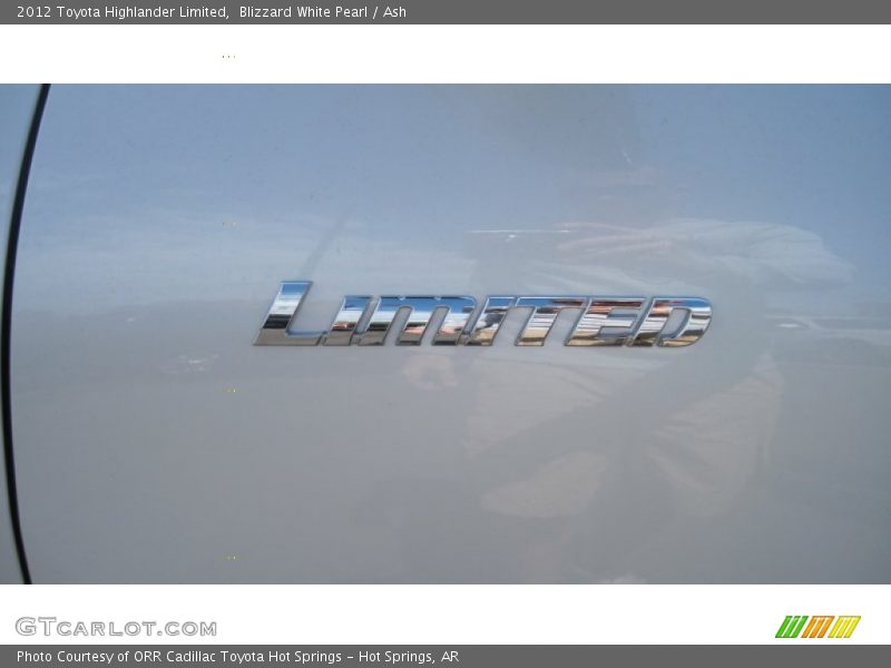 Blizzard White Pearl / Ash 2012 Toyota Highlander Limited