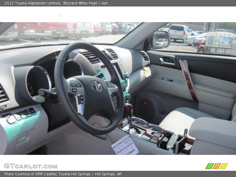 Blizzard White Pearl / Ash 2012 Toyota Highlander Limited