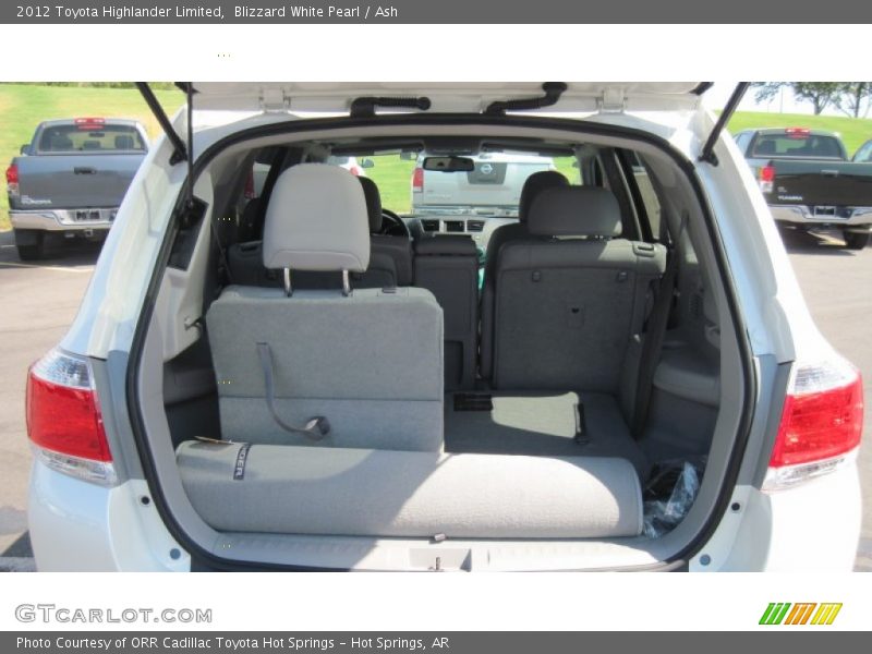 Blizzard White Pearl / Ash 2012 Toyota Highlander Limited