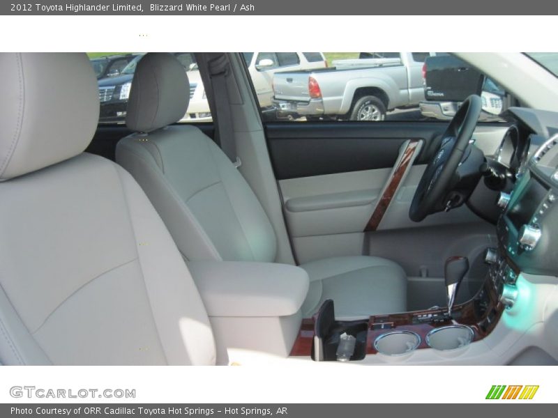 Blizzard White Pearl / Ash 2012 Toyota Highlander Limited
