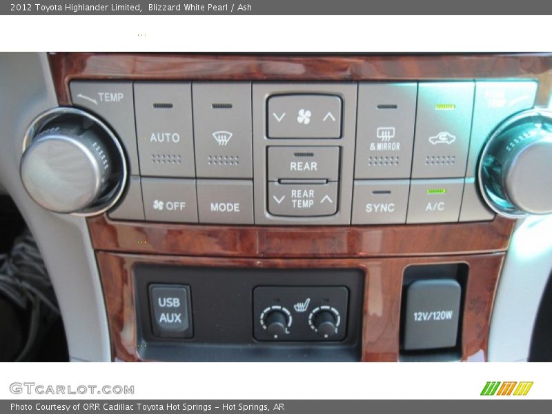 Blizzard White Pearl / Ash 2012 Toyota Highlander Limited