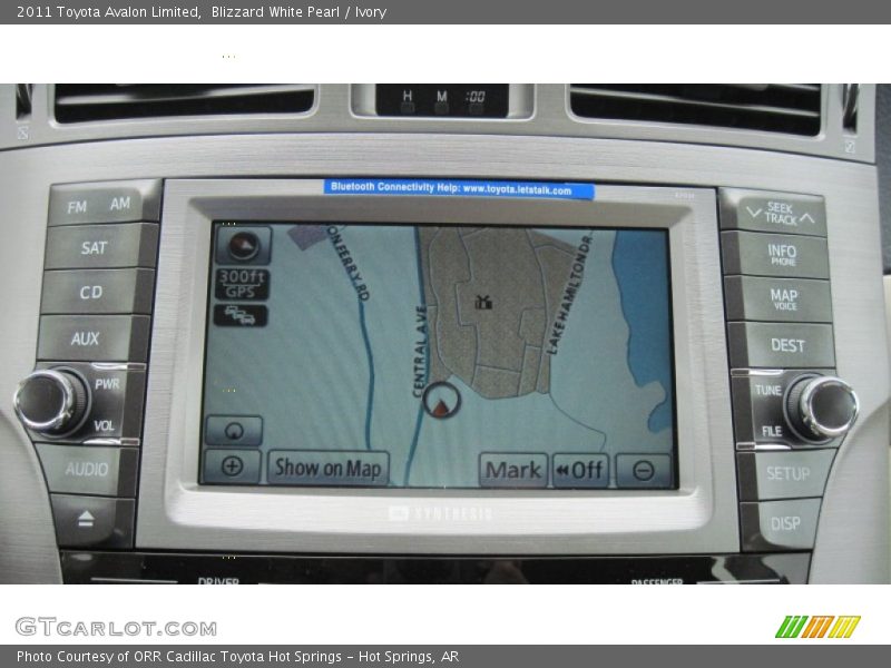 Blizzard White Pearl / Ivory 2011 Toyota Avalon Limited