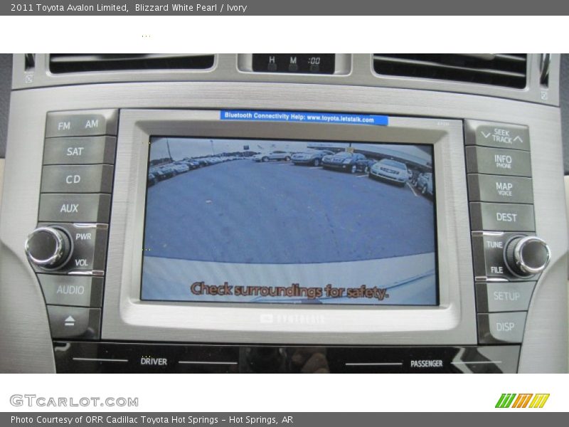Blizzard White Pearl / Ivory 2011 Toyota Avalon Limited