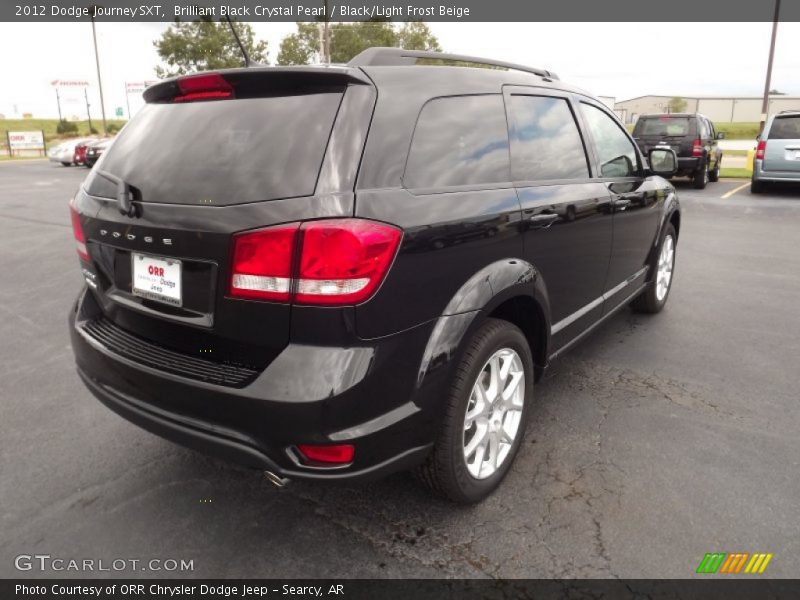 Brilliant Black Crystal Pearl / Black/Light Frost Beige 2012 Dodge Journey SXT