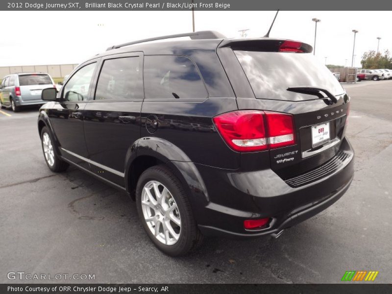 Brilliant Black Crystal Pearl / Black/Light Frost Beige 2012 Dodge Journey SXT