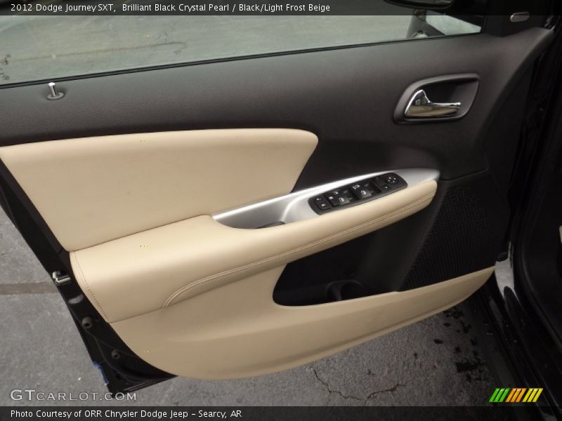 Brilliant Black Crystal Pearl / Black/Light Frost Beige 2012 Dodge Journey SXT