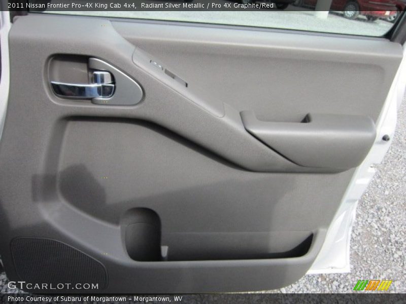 Radiant Silver Metallic / Pro 4X Graphite/Red 2011 Nissan Frontier Pro-4X King Cab 4x4