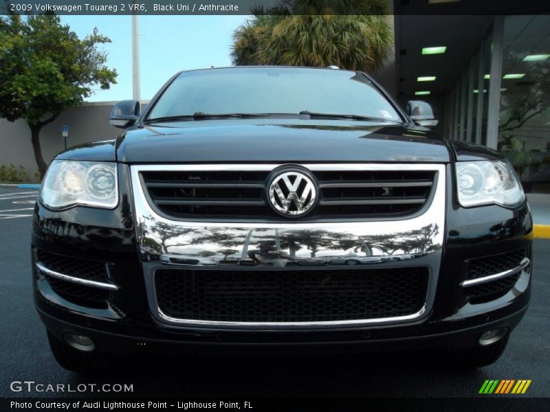 Black Uni / Anthracite 2009 Volkswagen Touareg 2 VR6