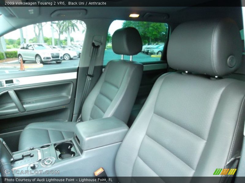 Black Uni / Anthracite 2009 Volkswagen Touareg 2 VR6
