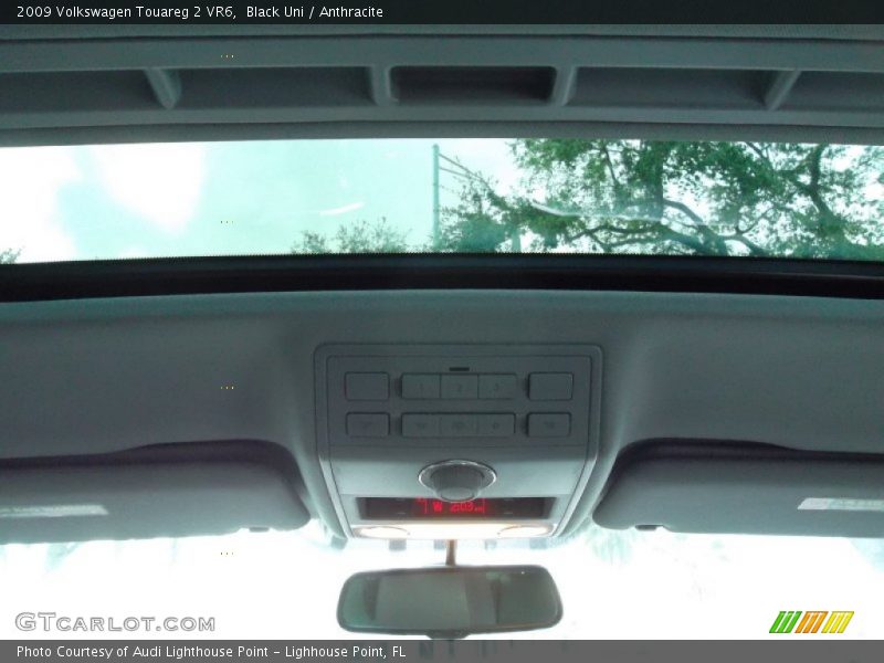 Black Uni / Anthracite 2009 Volkswagen Touareg 2 VR6