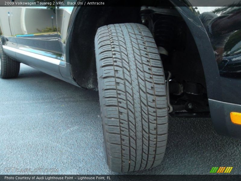 Black Uni / Anthracite 2009 Volkswagen Touareg 2 VR6