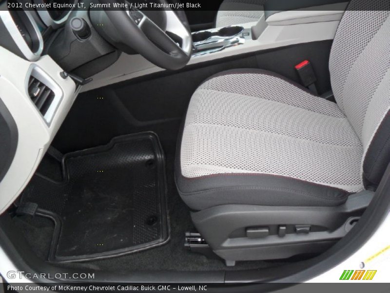 Summit White / Light Titanium/Jet Black 2012 Chevrolet Equinox LT