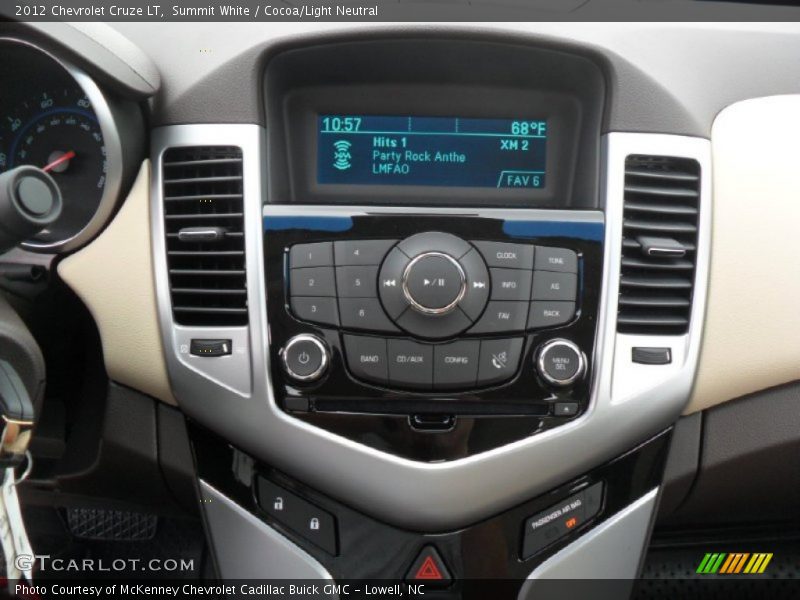 Controls of 2012 Cruze LT