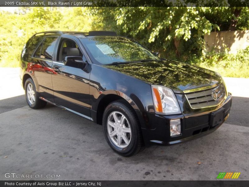 Black Raven / Light Gray 2005 Cadillac SRX V6