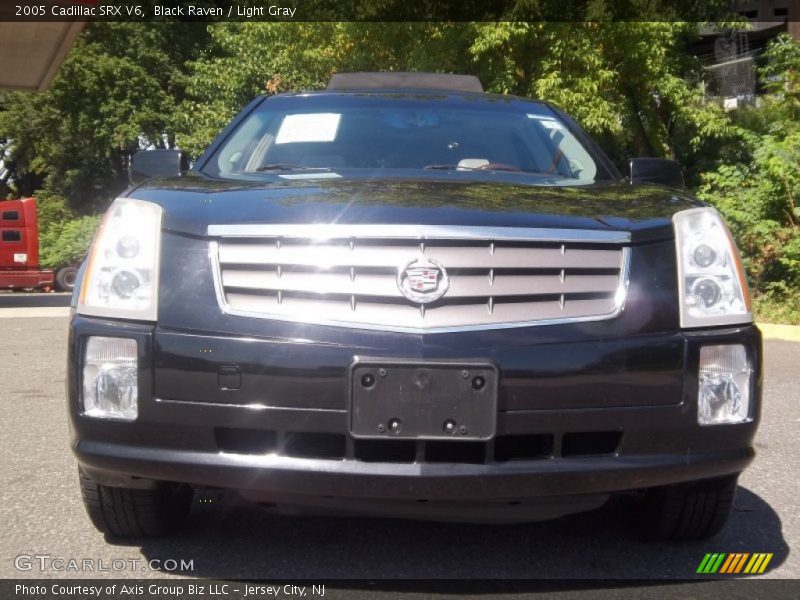 Black Raven / Light Gray 2005 Cadillac SRX V6