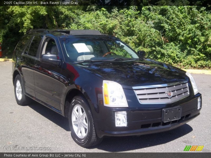 Black Raven / Light Gray 2005 Cadillac SRX V6