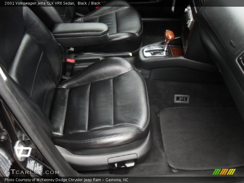 Black / Black 2001 Volkswagen Jetta GLX VR6 Sedan