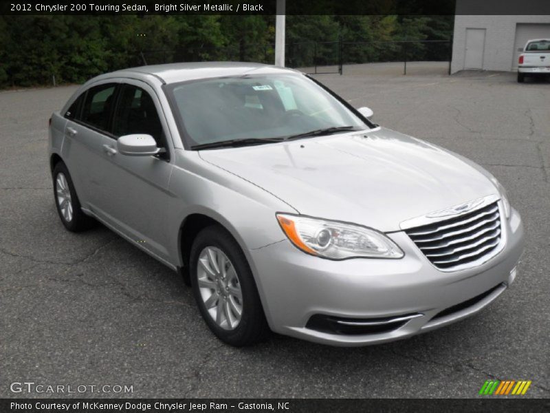 Front 3/4 View of 2012 200 Touring Sedan