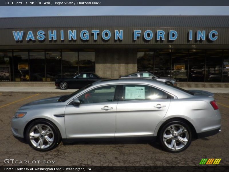Ingot Silver / Charcoal Black 2011 Ford Taurus SHO AWD