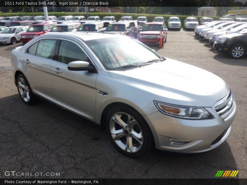 Front 3/4 View of 2011 Taurus SHO AWD
