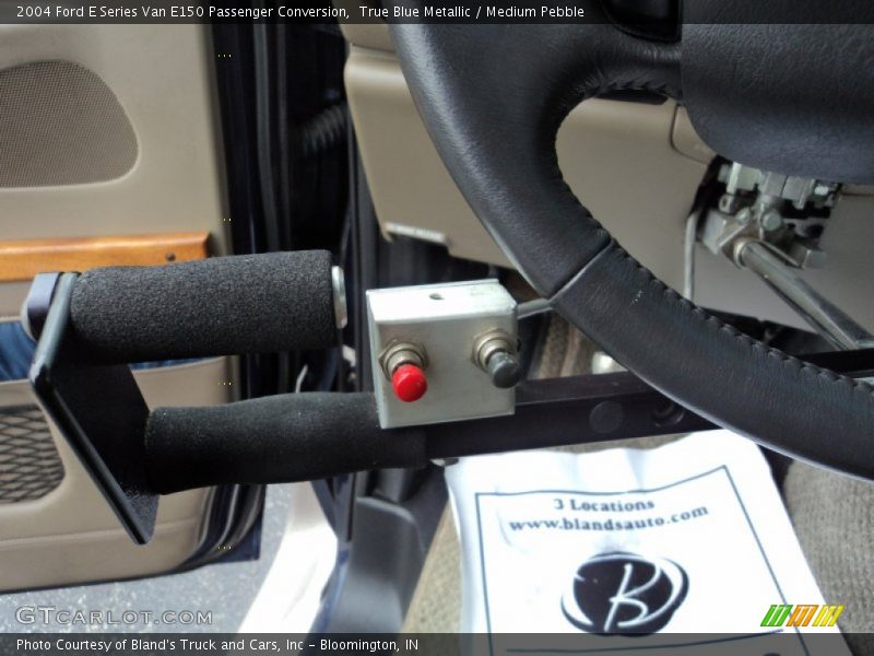 True Blue Metallic / Medium Pebble 2004 Ford E Series Van E150 Passenger Conversion