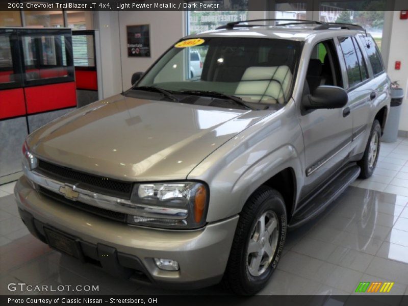 Light Pewter Metallic / Dark Pewter 2002 Chevrolet TrailBlazer LT 4x4