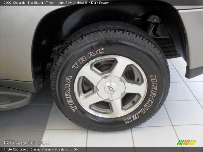 Light Pewter Metallic / Dark Pewter 2002 Chevrolet TrailBlazer LT 4x4
