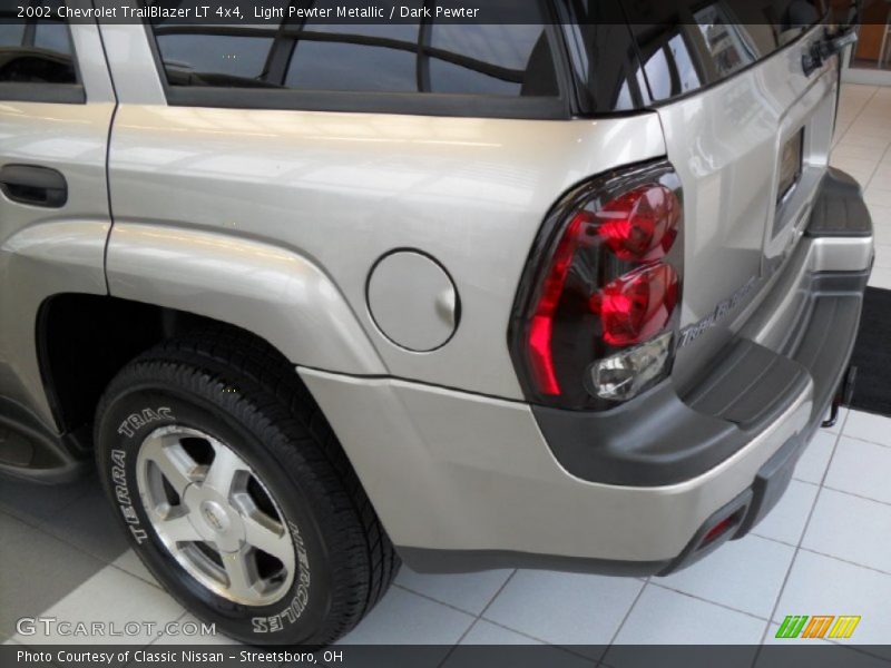 Light Pewter Metallic / Dark Pewter 2002 Chevrolet TrailBlazer LT 4x4