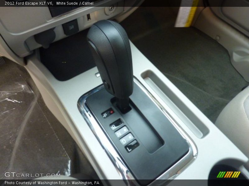  2012 Escape XLT V6 6 Speed Automatic Shifter