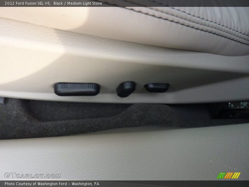 Black / Medium Light Stone 2012 Ford Fusion SEL V6