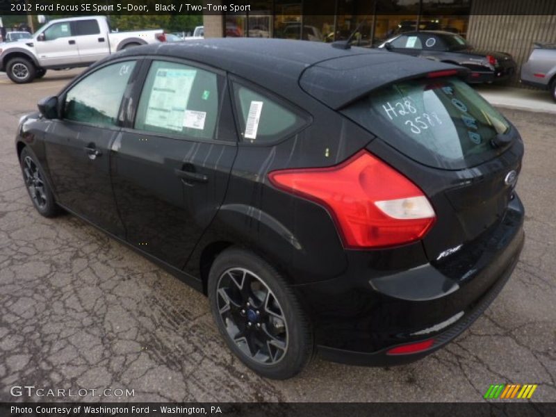 Black / Two-Tone Sport 2012 Ford Focus SE Sport 5-Door