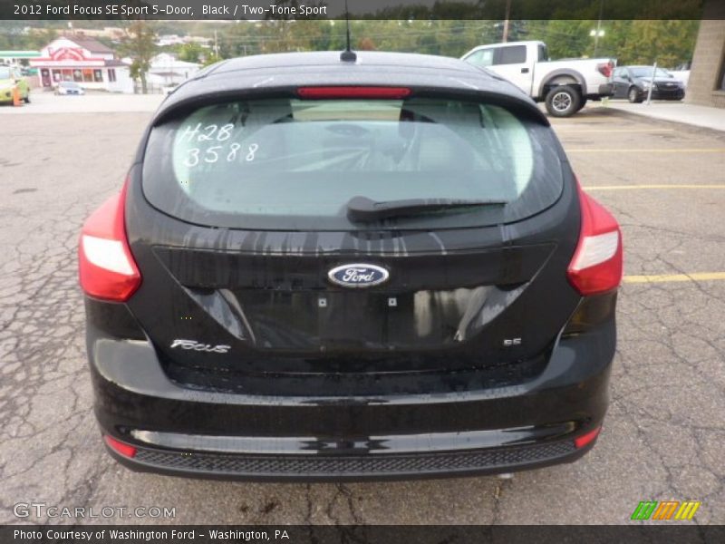 Black / Two-Tone Sport 2012 Ford Focus SE Sport 5-Door