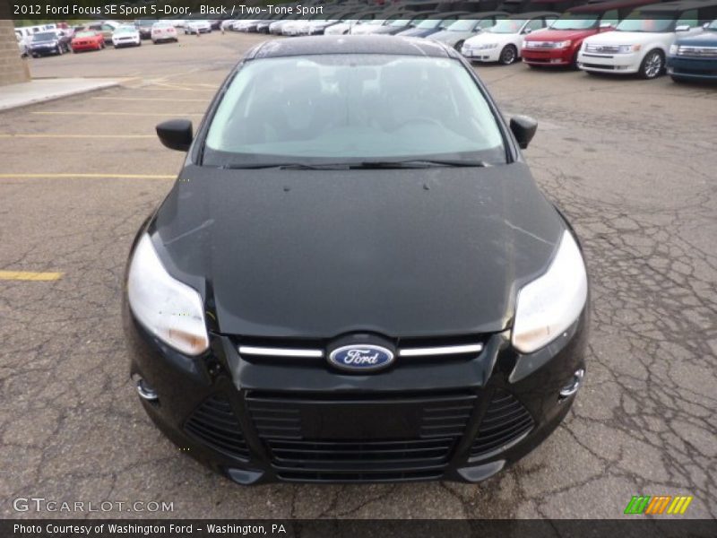 Black / Two-Tone Sport 2012 Ford Focus SE Sport 5-Door