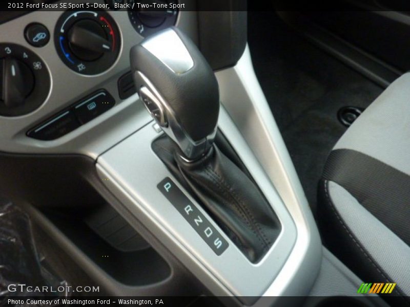 Black / Two-Tone Sport 2012 Ford Focus SE Sport 5-Door