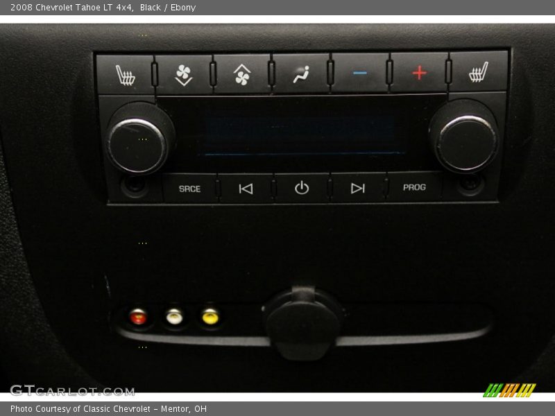Controls of 2008 Tahoe LT 4x4