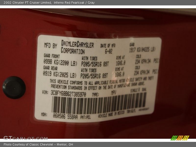 Inferno Red Pearlcoat / Gray 2002 Chrysler PT Cruiser Limited