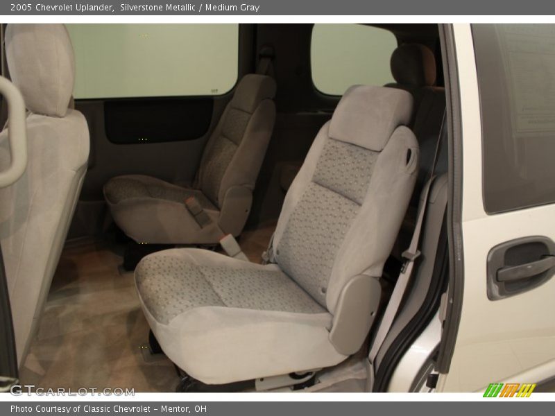 Silverstone Metallic / Medium Gray 2005 Chevrolet Uplander
